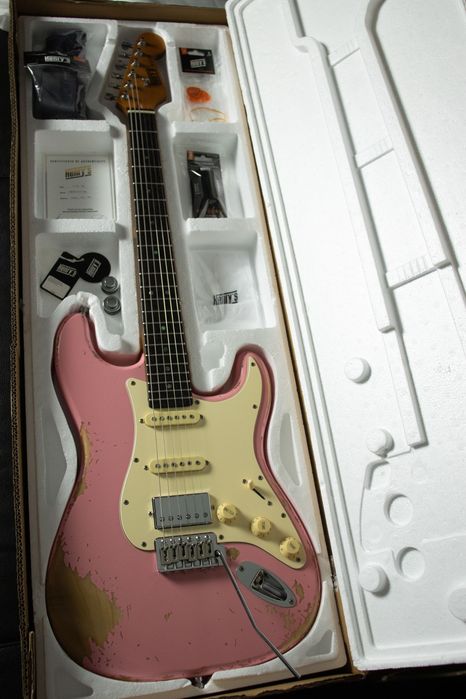 Henry's Electric Guitar Snake ST-1 Boa - Pink Relic