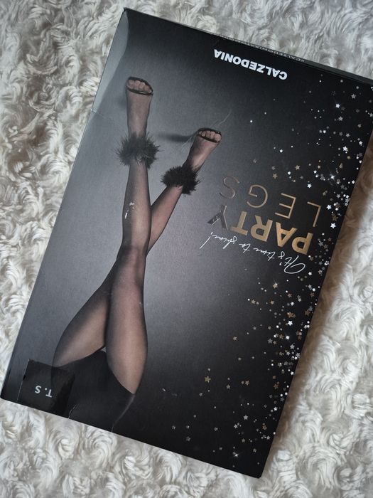 Rajstopy Calzedonia S czarne tiulowe piórka  odpinane  30 den
