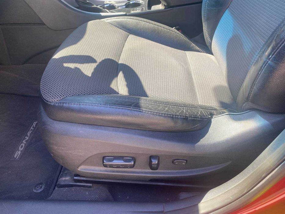 Hyundai Sonata 2012