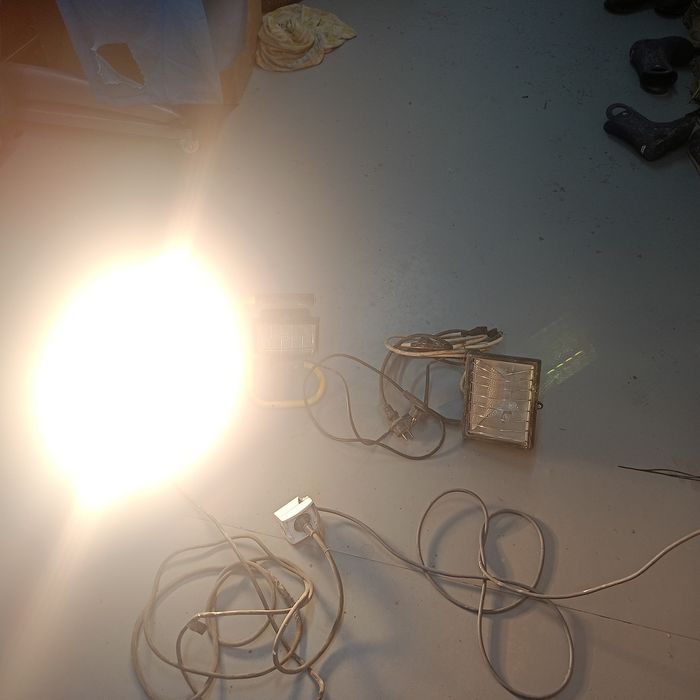 Lampy Halogeny żarnikowe  3szt