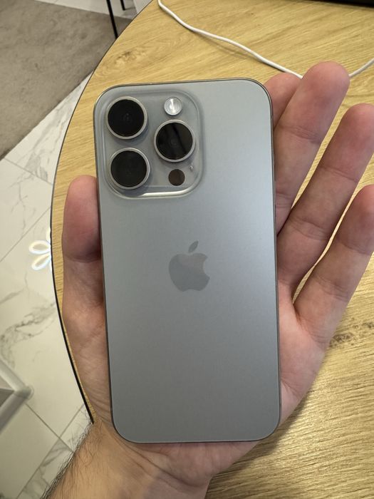 Iphone 15 pro 128 gb Natural Titanium