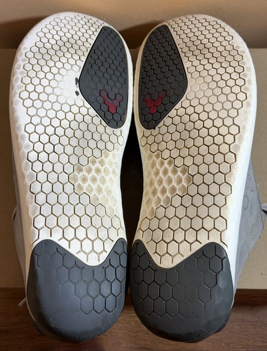 Кросівки Vivobarefoot. Розмір 45(30 см)