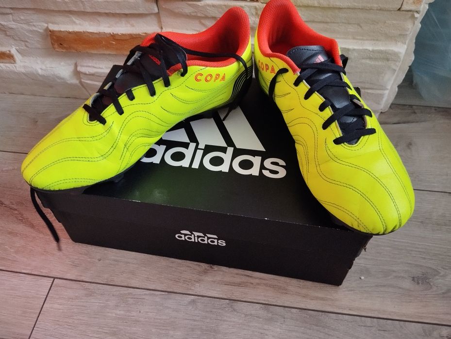 Buty sportowe korki Adidas copa do piłki nożnej 45 1/3 FXG
