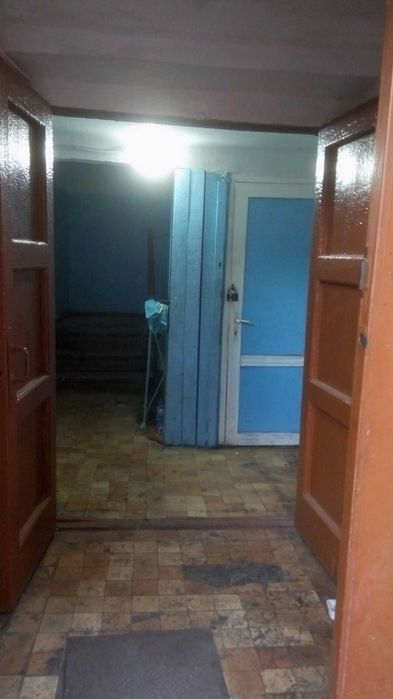 Сдам 3 комнаты 90 м на проспекте на Металле Подойдет для хранения вещей