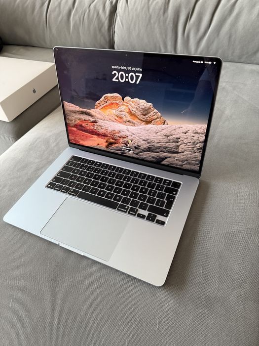 MacBook Air 15" M4 2025 | 16GB RAM | Warranty until April 202664309800467201124