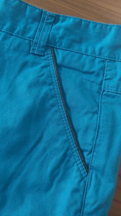 Calcas novas da Ted Baker para 14 anos.