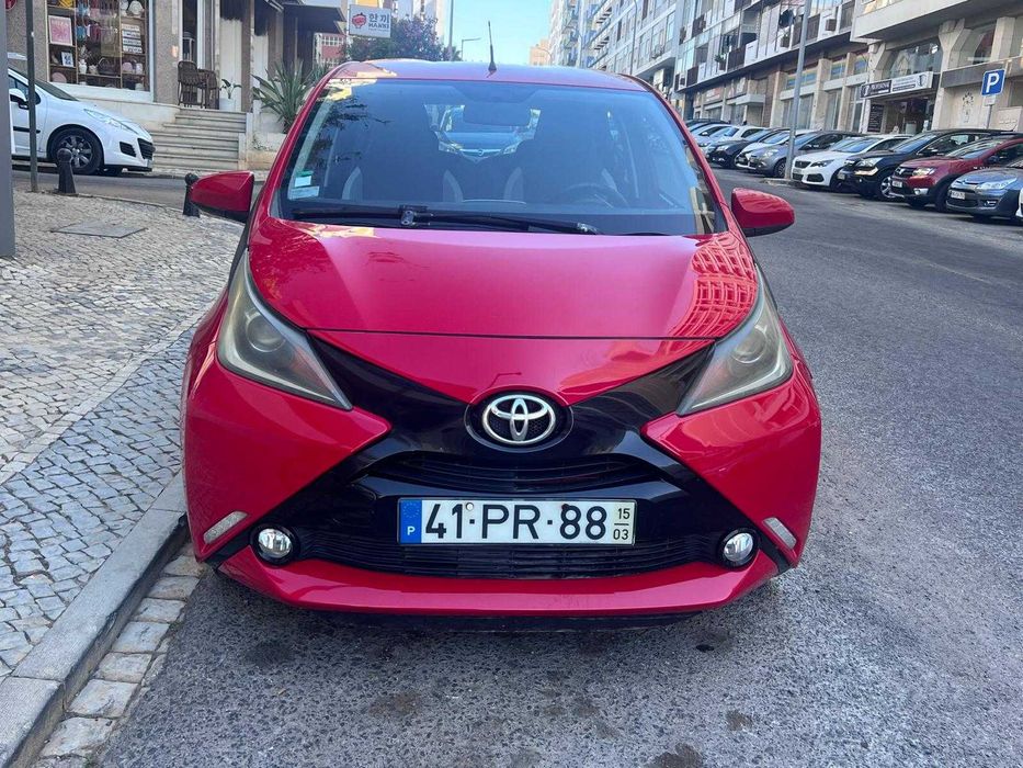 Toyota Aygo 1.0 Gasolina — photo 2