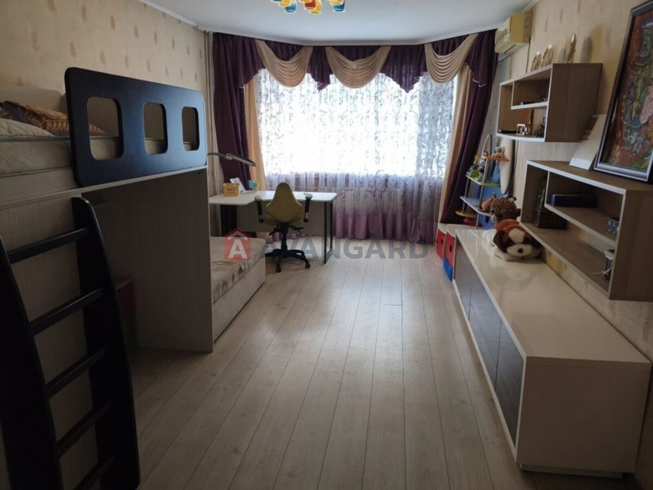 Трикімнатна терміново цегляний будинок Сєдова