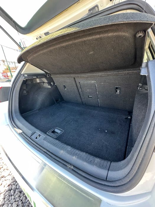 Продам Volkswagen Golf 2012 рік можлива розстрочка,кредит,обмін!