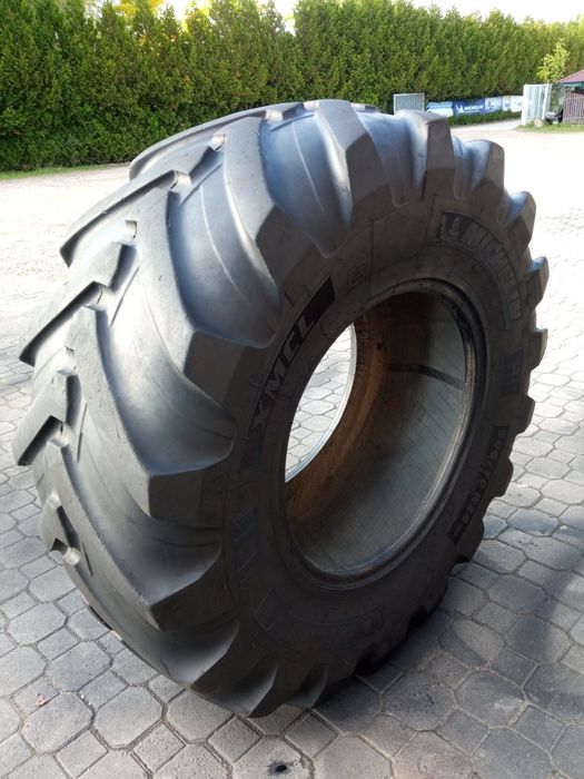Opona 500/70R24 ( 19.5R24 ) Michelin XMCL