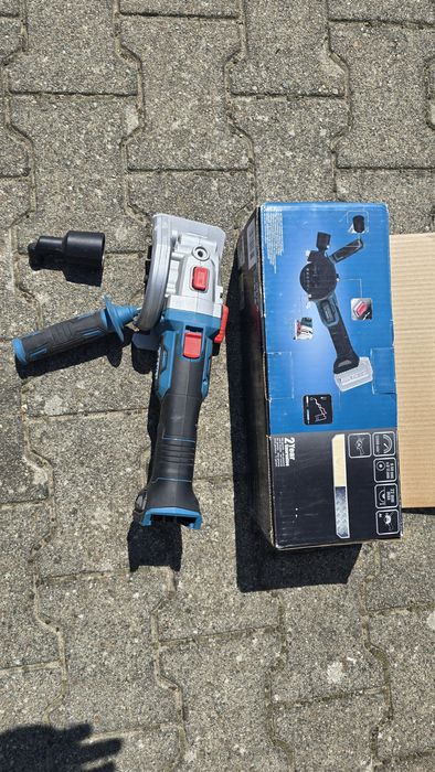 Erbauer minipilarka  super stan