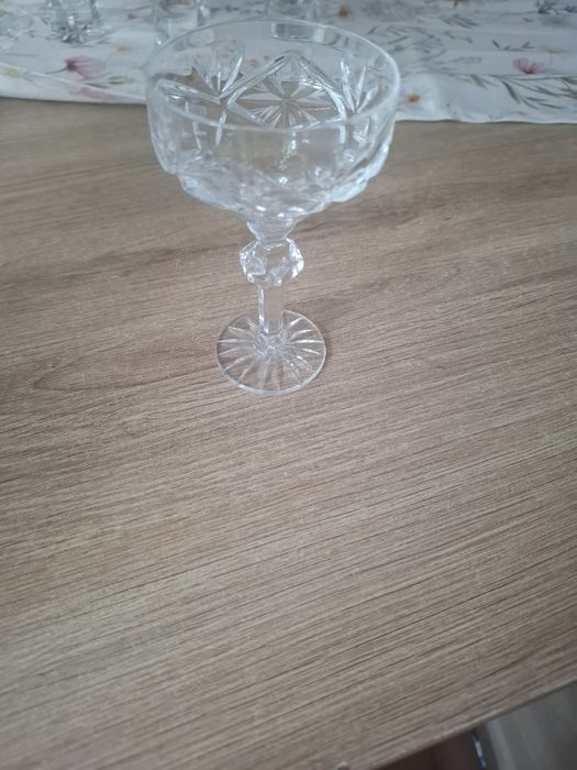 Kryształ do wina