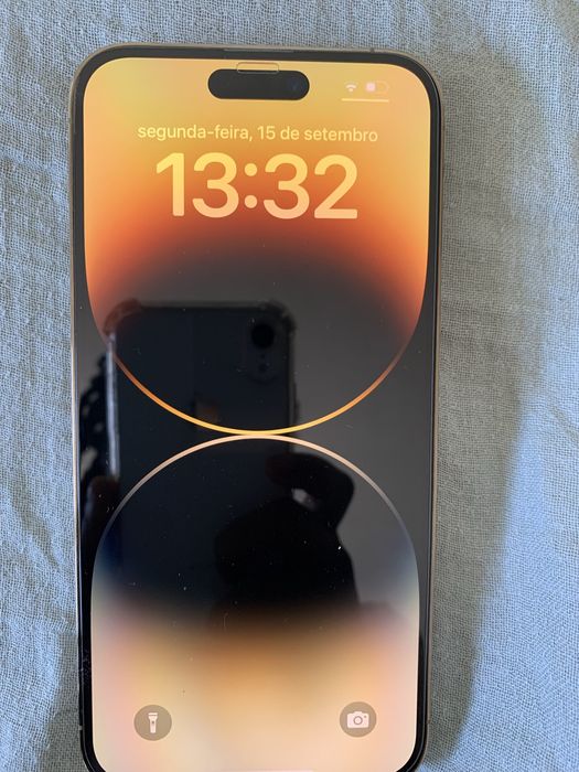 Iphone 14 Pro Max Dourado Novo!