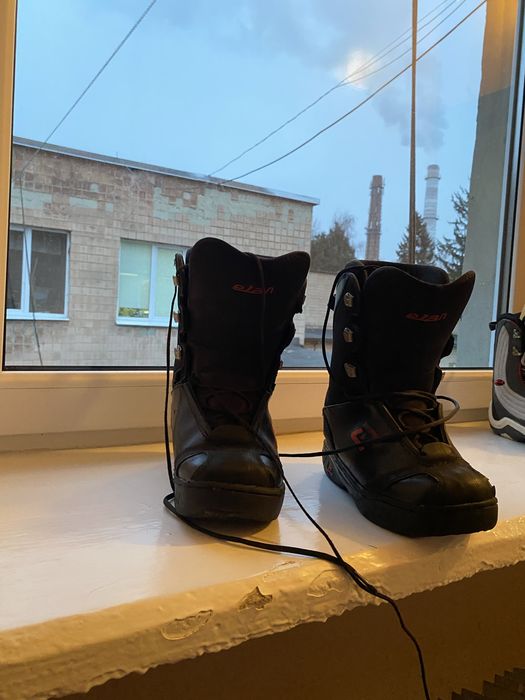 Черевики для сноуборду