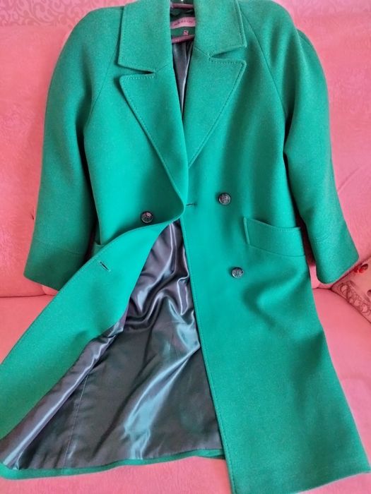 Продам пальто женское