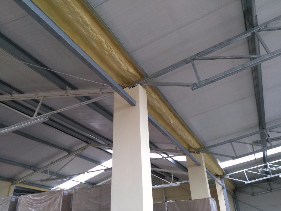 Piana PUR, ocieplanie poddaszy pianką PUR, Izolacje natryskowe Jarocin