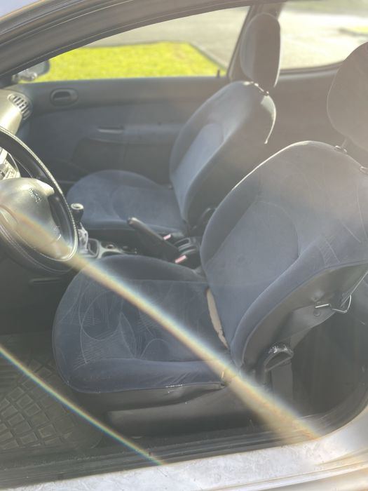Peugeot 1.4 HDi Diesel 2002 – Anda Bem | Problema no Arranque | 900€