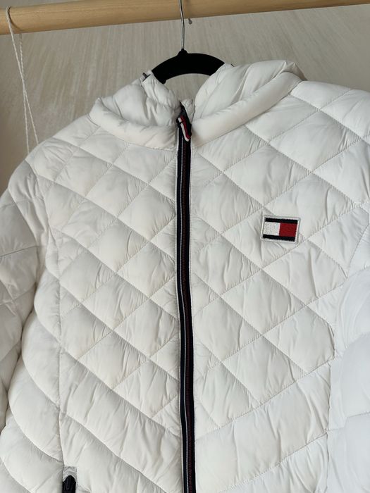 Куртка демісезонна жіноча Tommy Hilfiger M