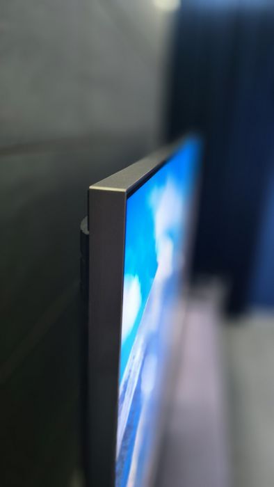 Sony Bravia 9  - stan bardzo dobry