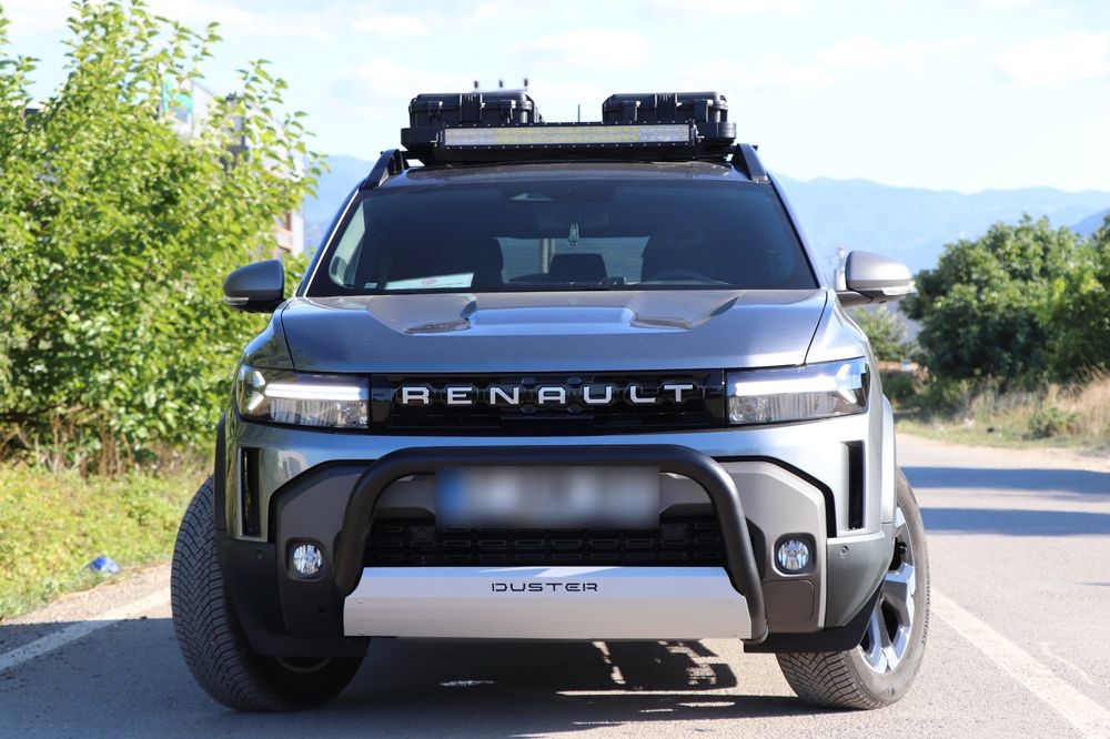 Orurowanie przednie Dinamic czarne kangur Dacia Duster III 2024-