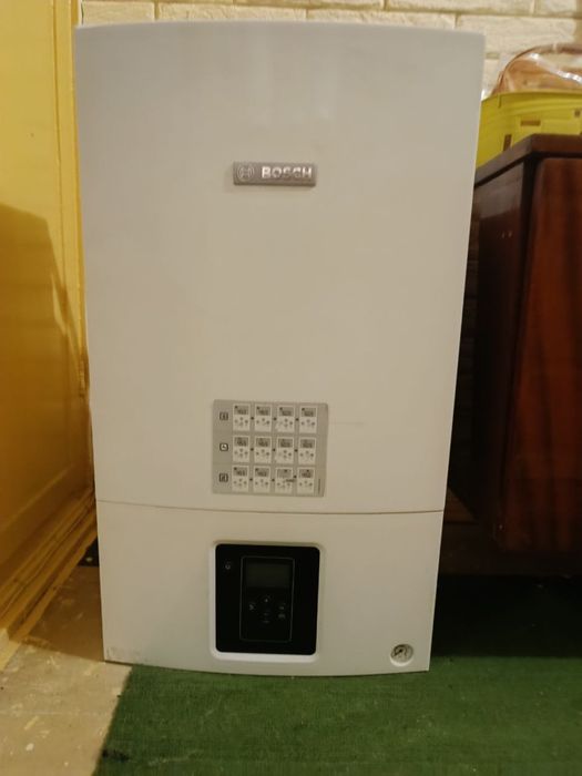 Котёл двух контурный BOSCH