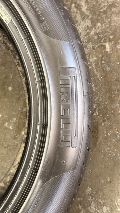 Pneus 245/45r18 XL Pirelli P Zero com 95% piso