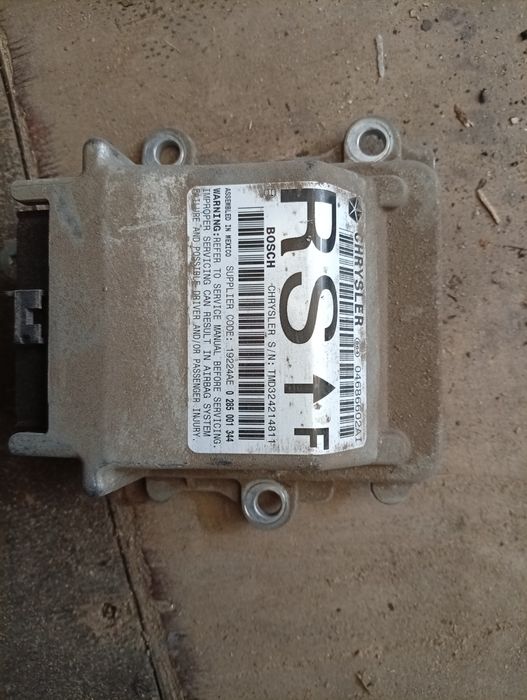 Chrysler Voyager 4 01-07r sensor moduł airbag poduszek powietrznych