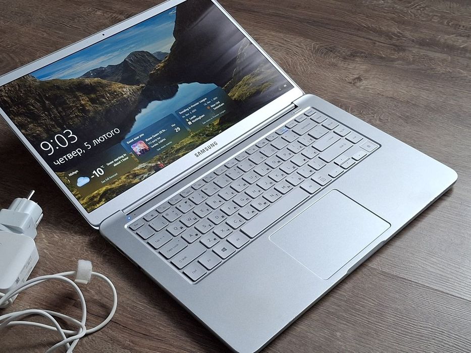 Ультрабук Samsung ігровий i7-8550U  Nvidia mx150 16/256gb