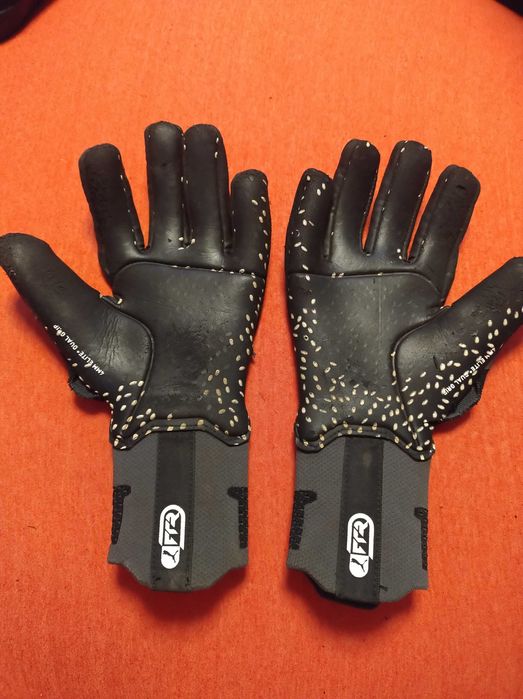 Rękawice bramkarskie Puma czarne