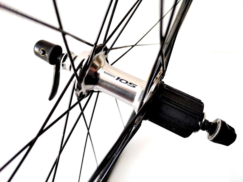 Koło Szosa Szosowe Tył Shimano 105 MAVIC CXP22 Stożek 700c 28'' BDB
