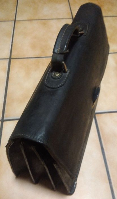 Mala em pele DAVIDOFF