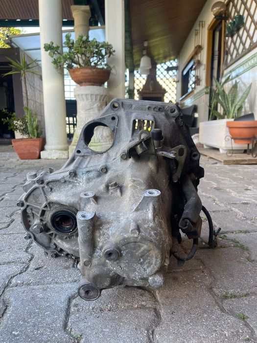 Caixa velocidades honda B16A1 (Y2) em muito bom estato