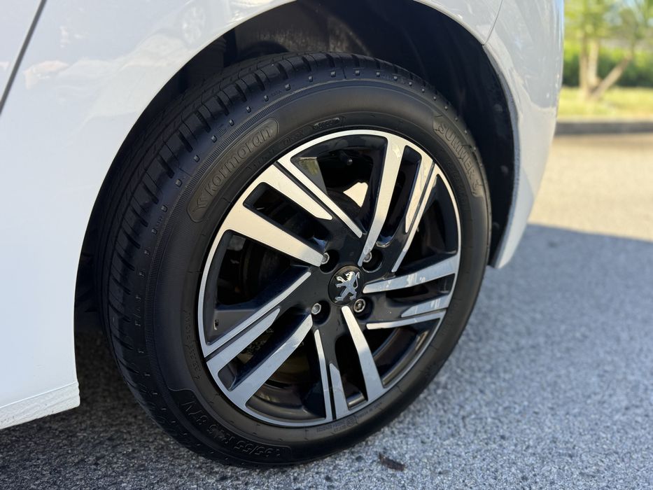 Peugeot 208 1.2 Gasolina PureTech Nacional  Ano 2020