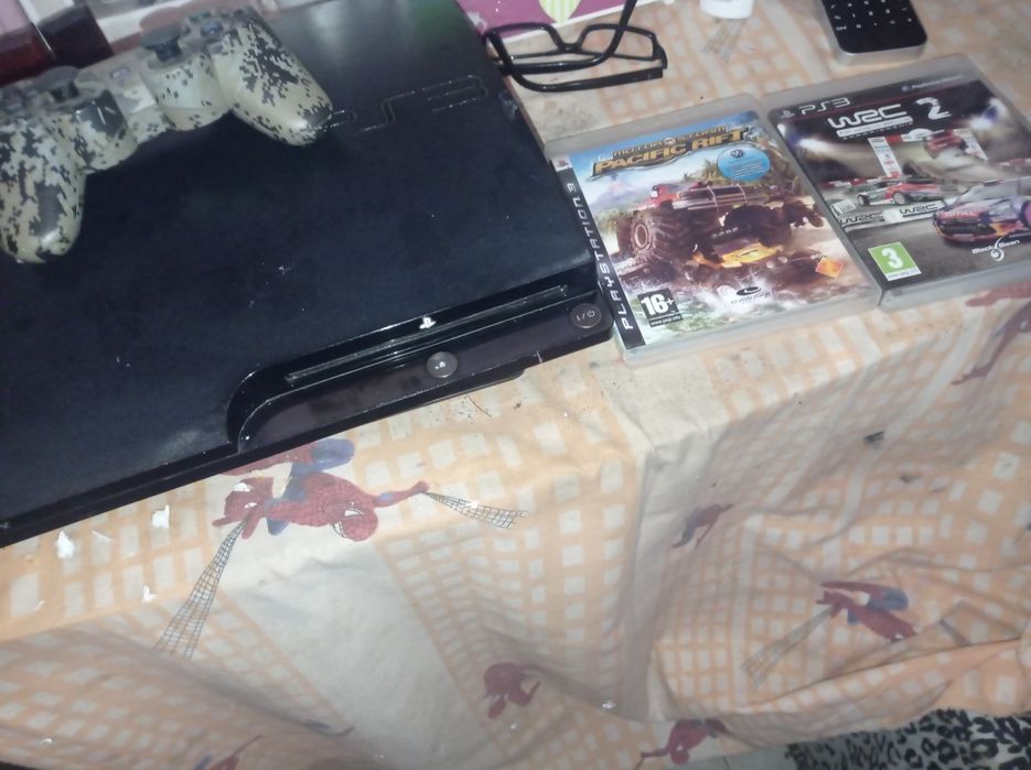 Vendo PS3 usada mas em bom estado