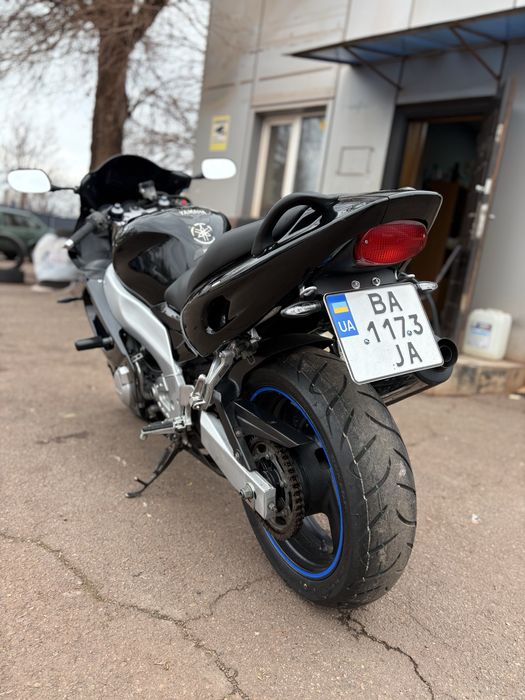 Yamaha yzf 600R thundercat