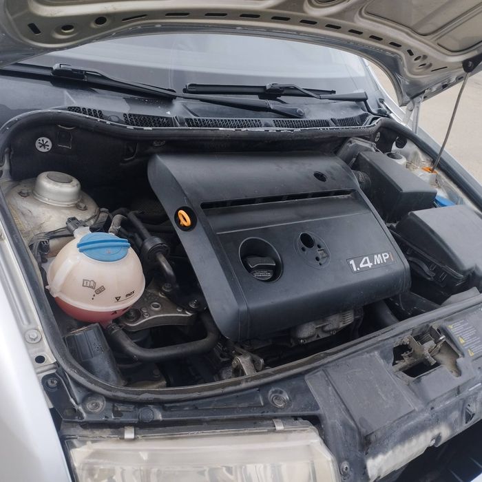 Продам гарненьку машинку