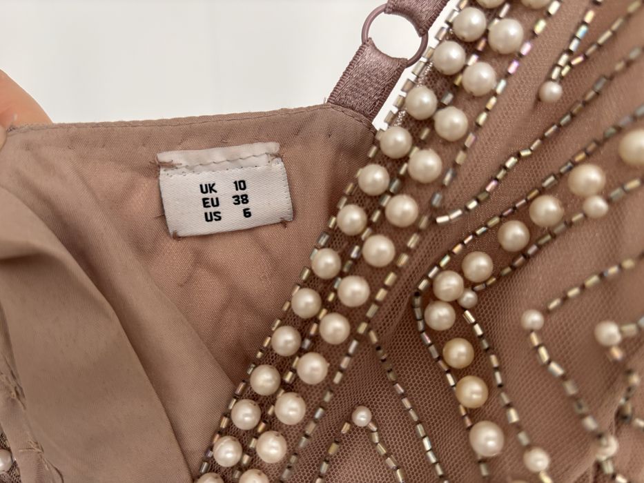 Sukienka balowa, weselna, wieczorowa.