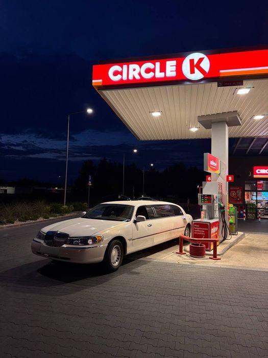 Lincoln Town Car Lincoln Town-Car 1999