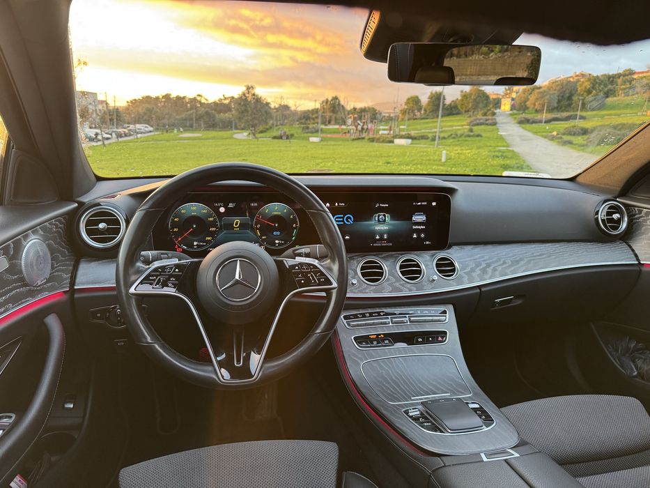 Mercedes-Benz E300de AMG IVA DEDUTIVEL