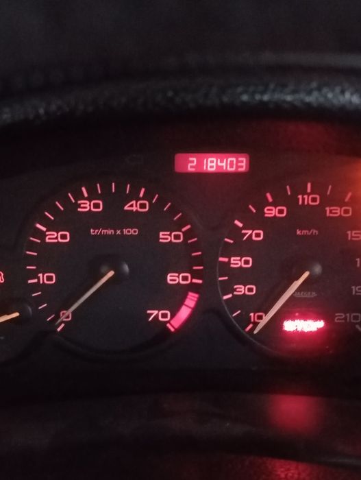 Vende se Peugeot 206