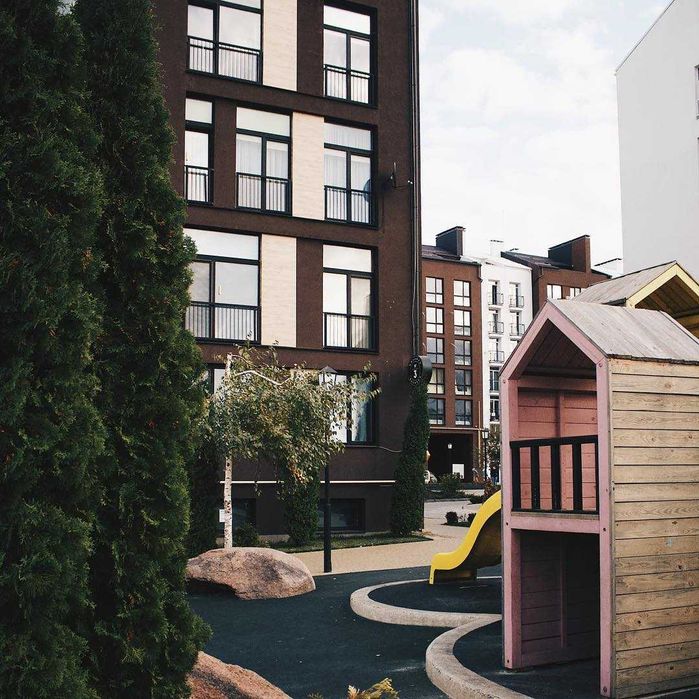 Продаж 2-кімнатної квартири в центрі Білогородки, ЖК CENTER