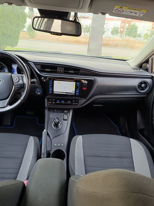 Toyota Auris Híbrido