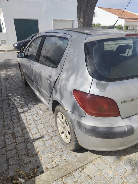 Peugeot, a andar mas com alguns afazeres, sem inspeção