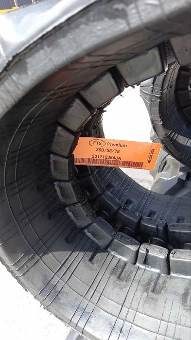 Гумова гусениця 300х55х78   300/55/78