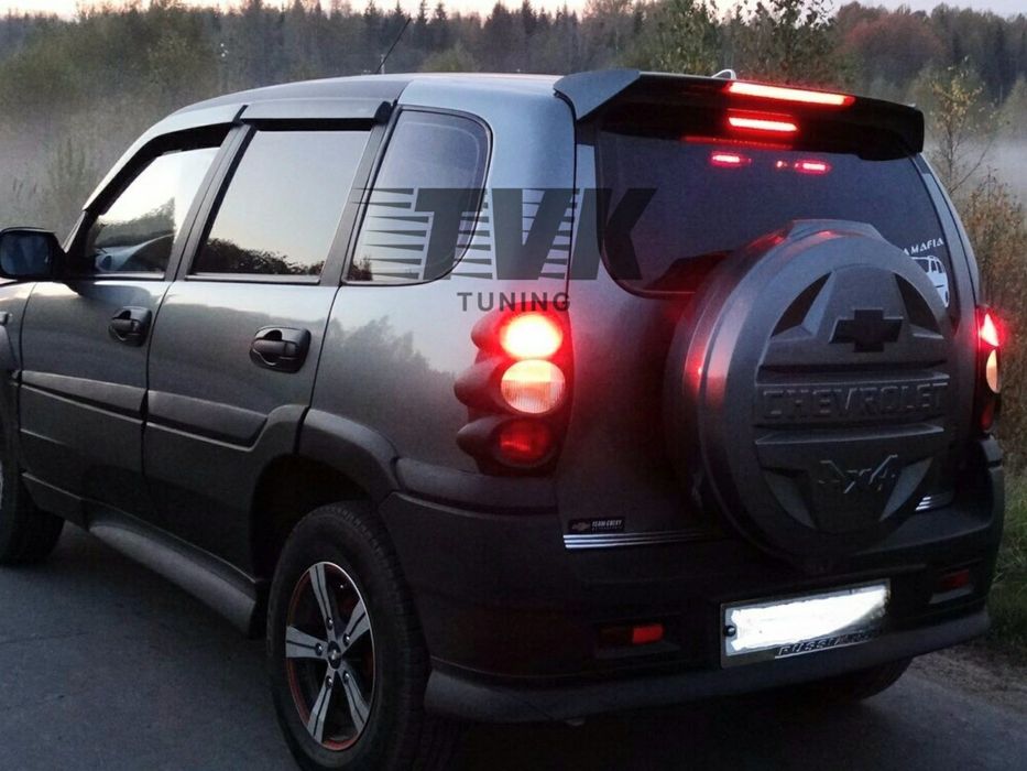 Спойлер Niva Chevrolet  Нива Шевроле Спойлер
