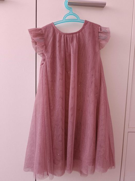 Nowa sukienka dla dziewczynki 116