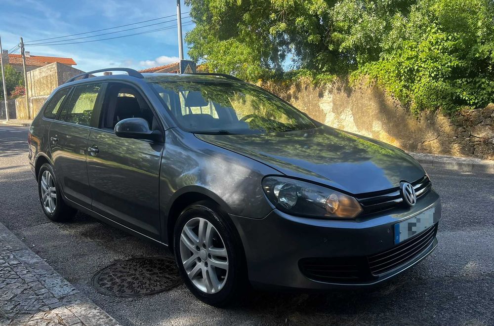 Volkswagen Golf VI 1.6 TDI Confortline (1 Registo) - Excelente Estado Geral