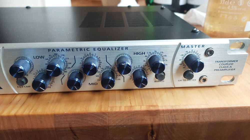 Presonus eureka pre amplificador de microfone