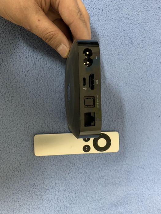 Приставка Apple TV в идеальном состоянии!!!