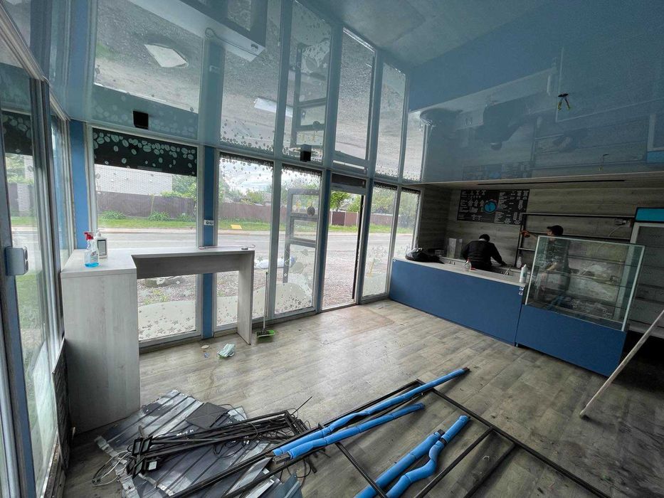 Задам в аренду ларёк Маф кофейня. 32 квадрата улица Фрунзе 77